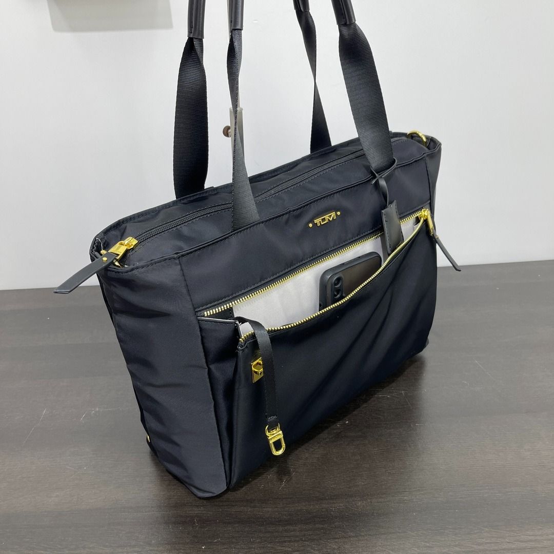 Tumi voyageur mauren tote reviews deals