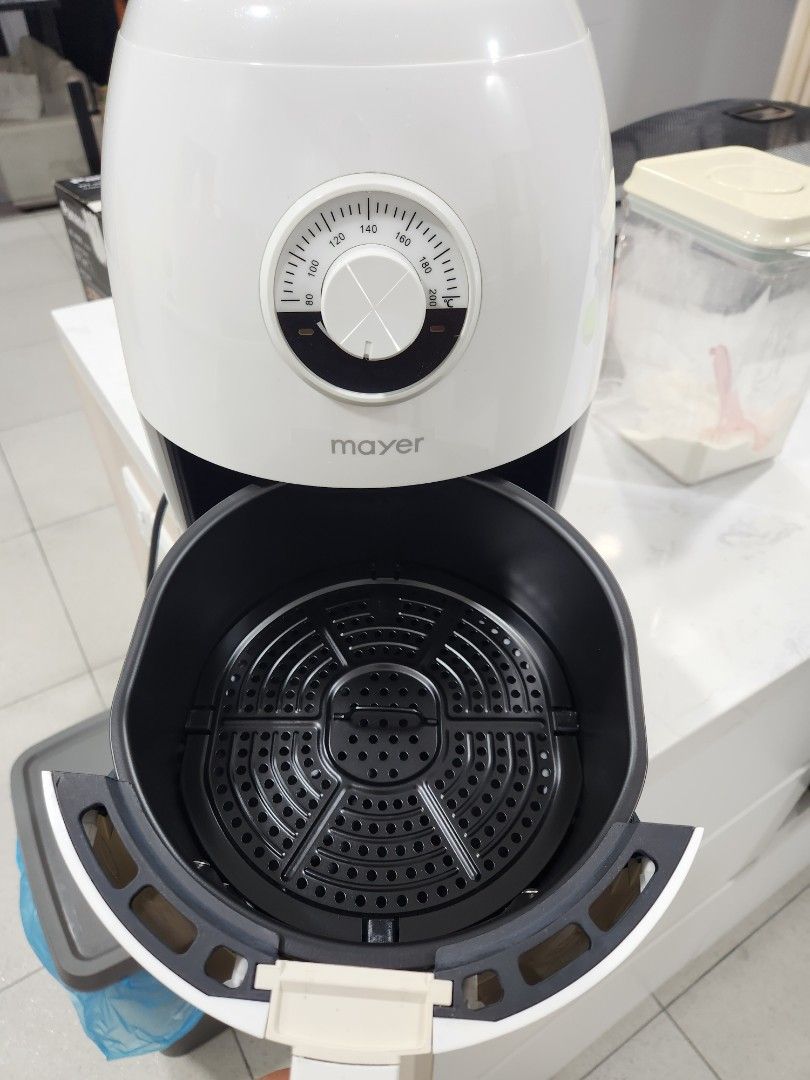 Mayer air fryer TV Home Appliances Kitchen Appliances Fryers