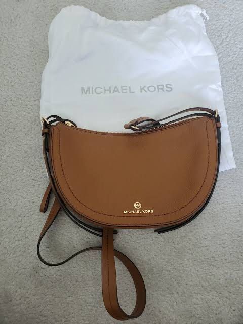 Michael kors camden bag 2025