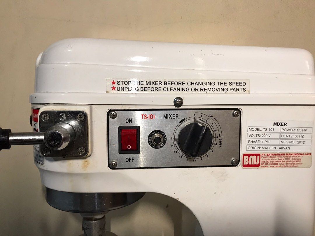 mixer zeppelin tipe ts101 on Carousell