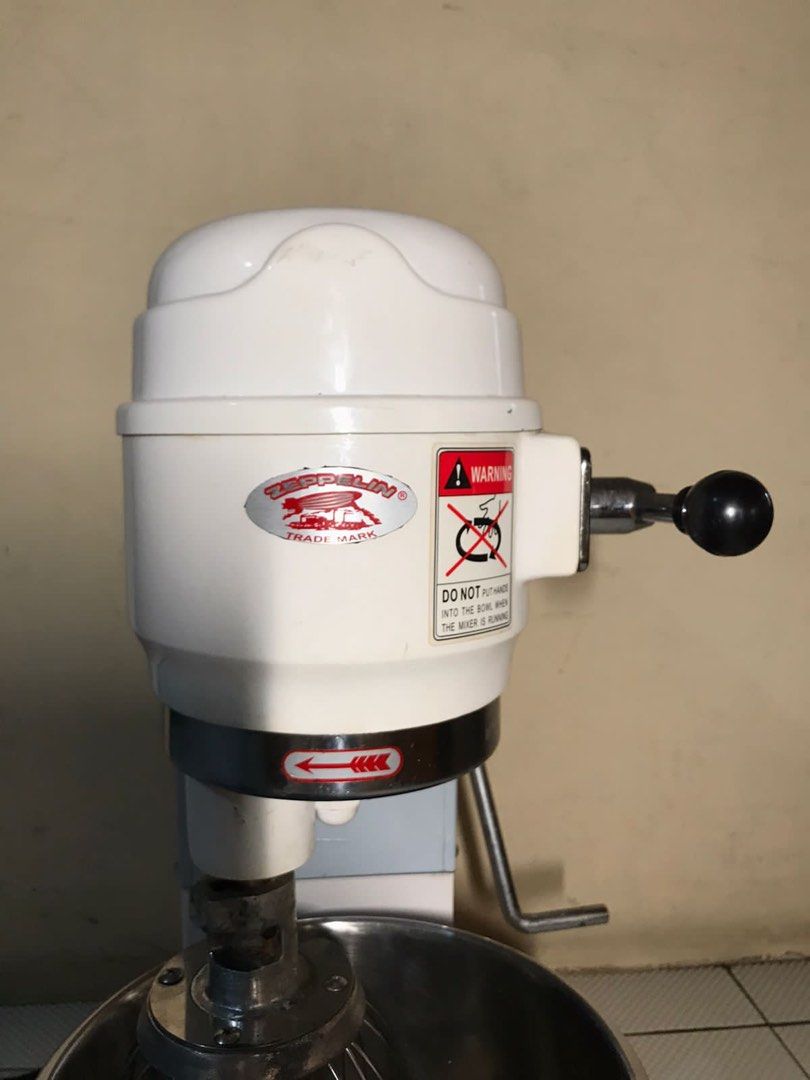 mixer zeppelin tipe ts101 on Carousell