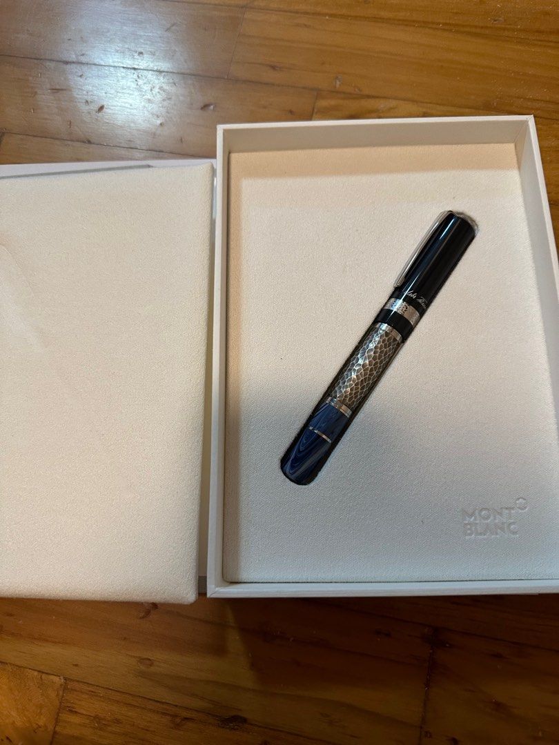 Montblanc writer edition Leo Tolstoy Rollerball Luxury