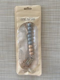 Mushie Baby Pacifier Clip
