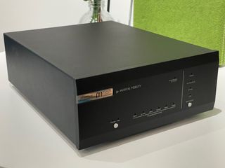 （分類：）位於 。 由 chris_17 提交（商品編號 1236450681，圖片 1）。簡介： 。