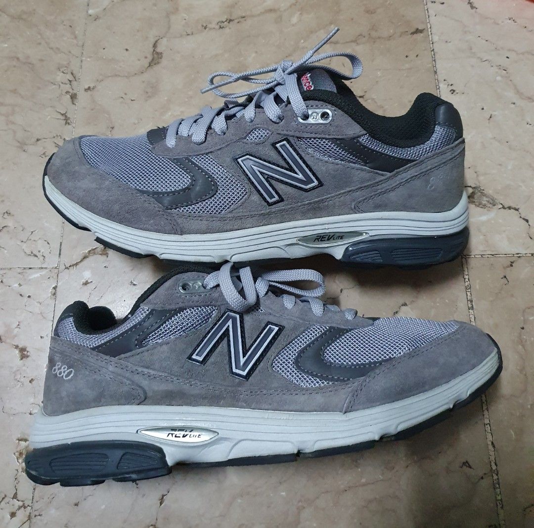 NEW BALANCE 880 on Carousell