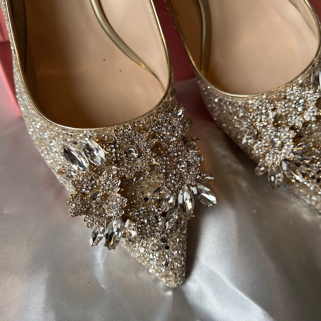 Silver heels hot sale size 4.5
