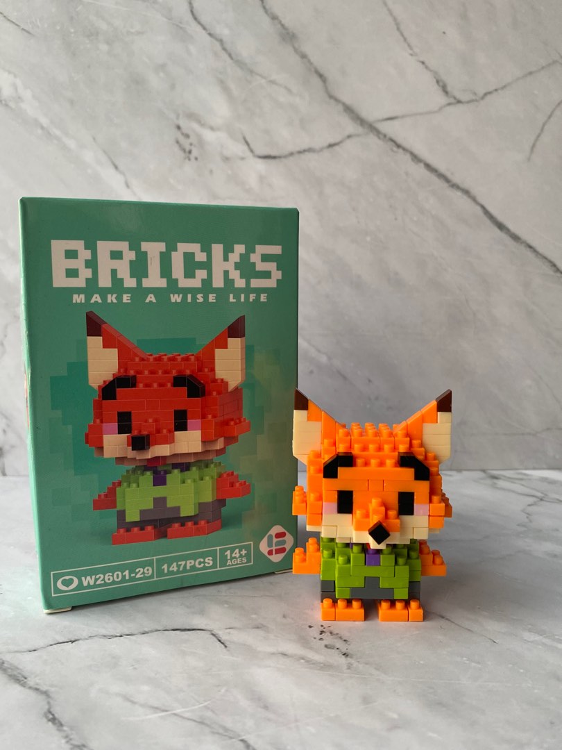 Nick Wilde Zootopia Fox Bricks Mini Lego Miniatur Pajangan Hiasan