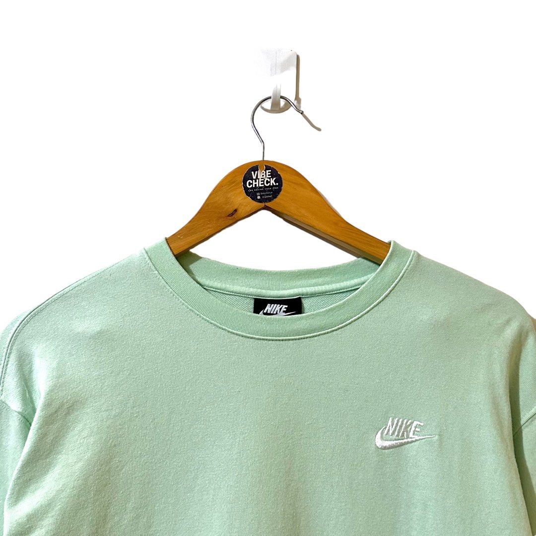 Nike mint green sweater top