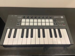 (Category: ) located in . Submitted by _bond (Listing ID 1236462493, Image 1). Description: .