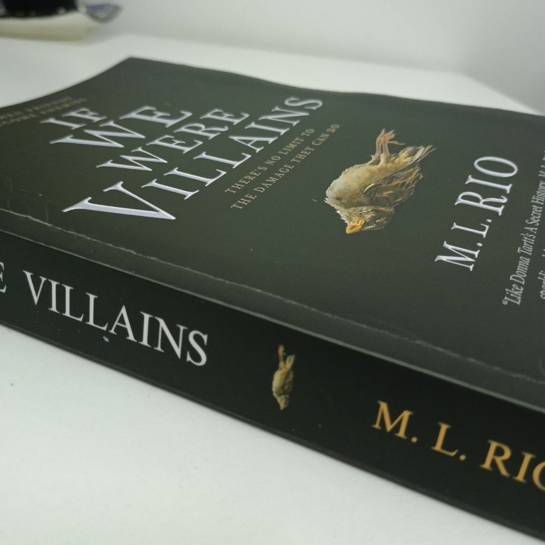 If we were villains French SE by M.L Rio, Hardcover | Pangobooks