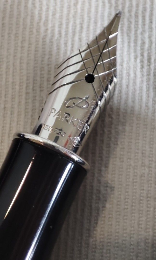 3 nos. PARKER Sonnet Fountain Pen Red Gold Trim Black & Blue Silver ...