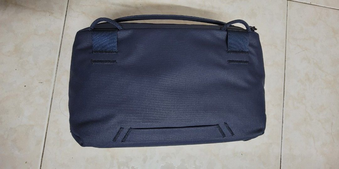 Peak Design Tech Pouch V2 (midnight), Men's Fashion, Bags, Belt bags