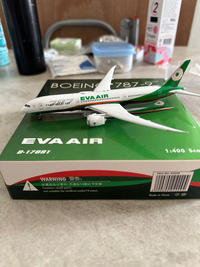 Phoenix 1:400 EVA Air B787-9 長榮航空波音boeing, 興趣及遊戲, 玩具 