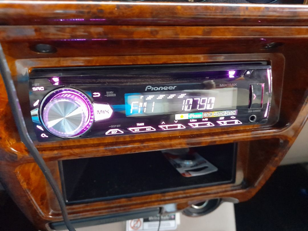 Pioneer car stereo orinal usb cd player good as brand new on Carousell