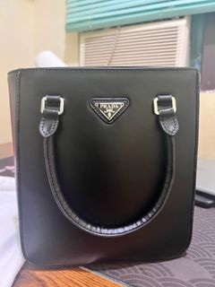Prada Bag *NGA