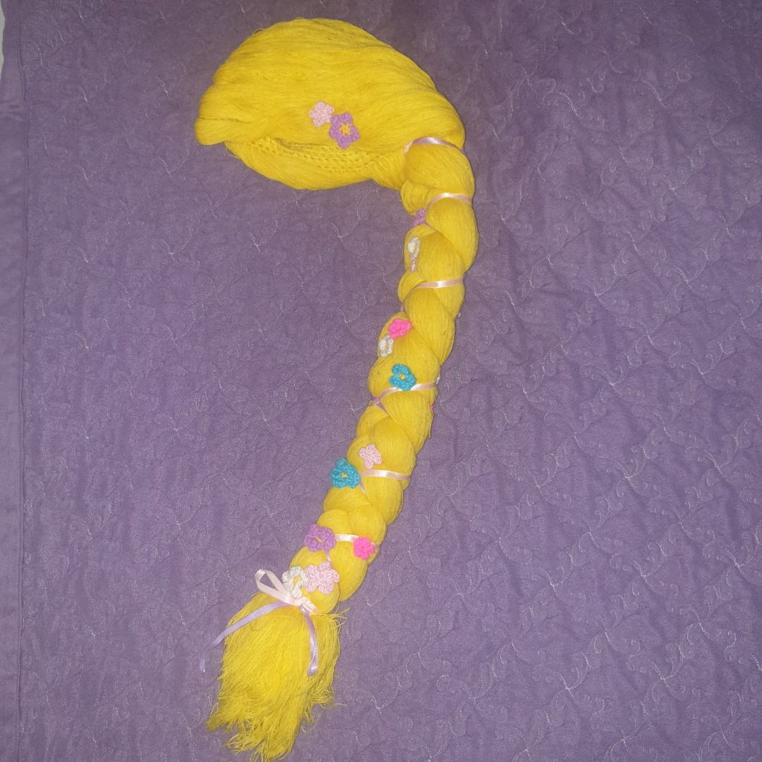 Rapunzel head dress (Category: Babies & Kids Fashion) located in Baguio. Submitted by formorecravings (Listing ID 1236437841, Image 2). Description: Used once on Rapunzel themed birthday party Crochet type.