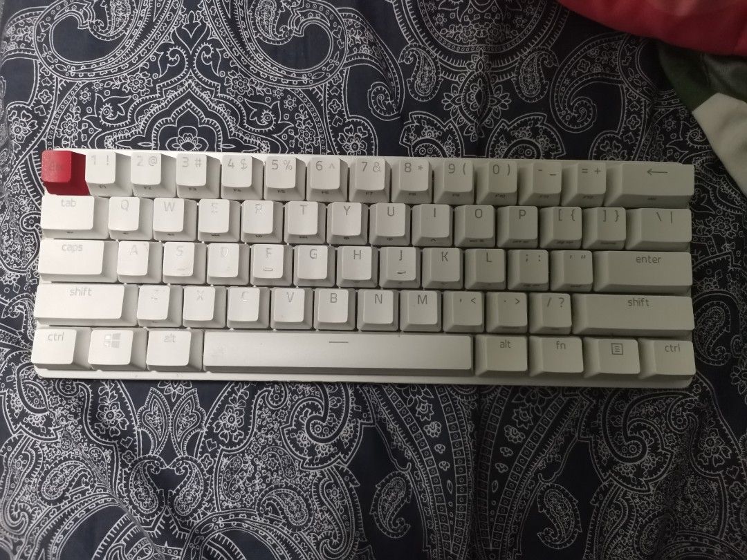 Razer Huntsman Mini red switches, Computers & Tech, Parts & Accessories