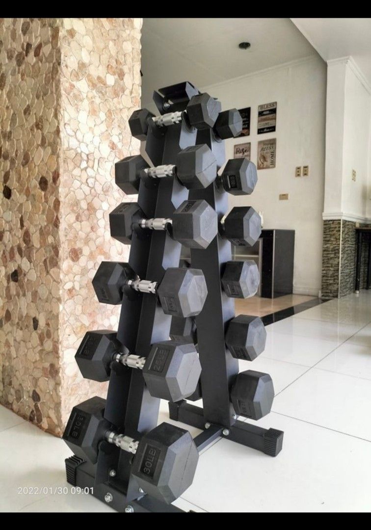 Rubberized hexagonal dumbbell set promo (Category: Weights & Dumbbells) located in Valenzuela. Submitted by carlo_023 (Listing ID 1236490292, Image 1). Description: promo runs until the supplies last 5to30lbs hexagonal dumbbell set with rack 6pair increments: 5lbs pair 10lbs pair 15lbs pair 20lbs pair 25lbs pair 30lbs pair with tree rack Brandnew Onhand Ready to ship 11,999 only payment options cod thru courier service buyer expense Cash on Pick-