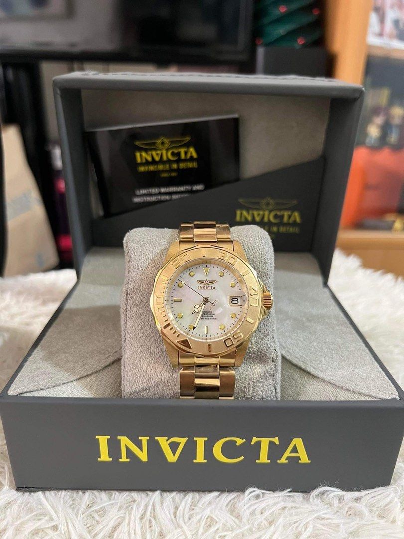 Invicta or michael kors 2025