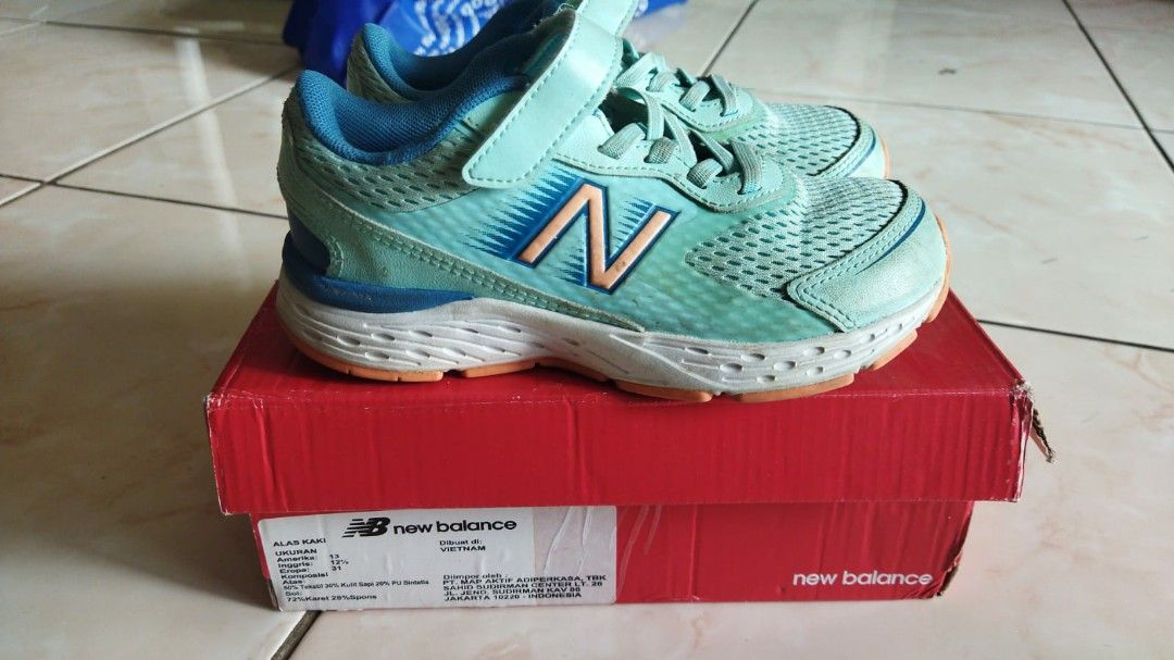 New balance original best sale anak