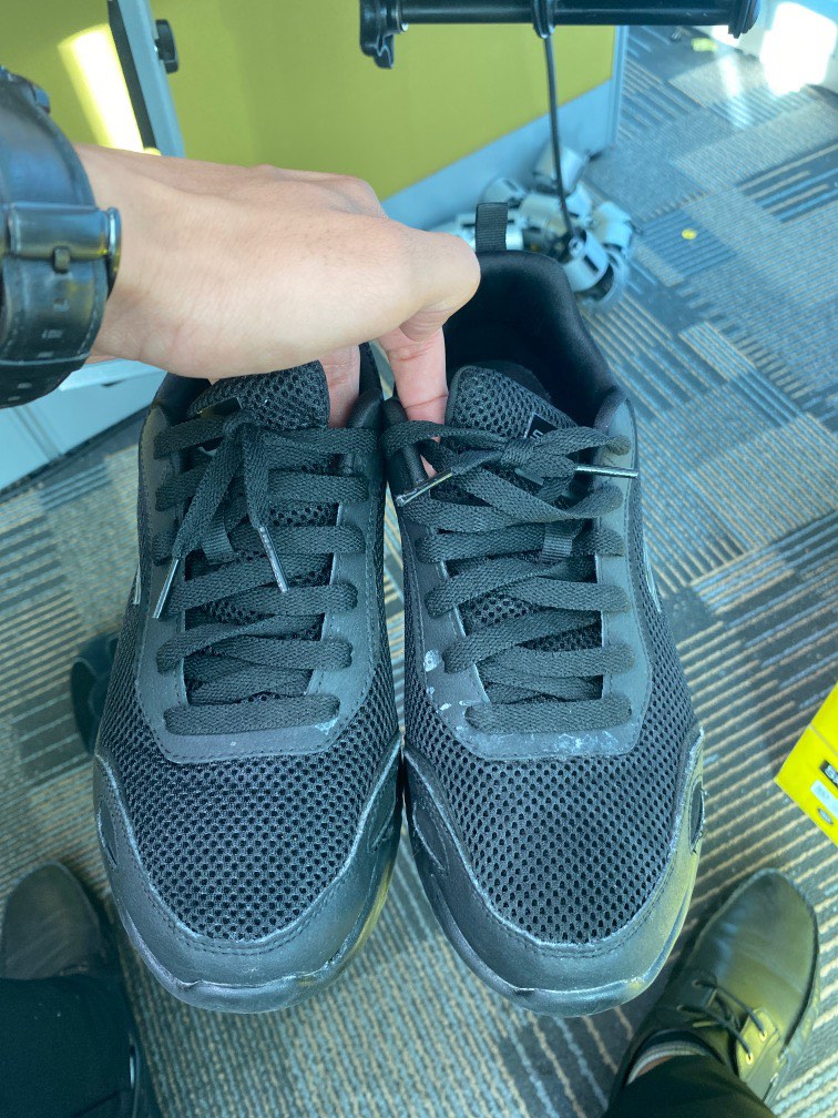 Skechers memory foam lite weight, Men's Fashion, Footwear, Sneakers on