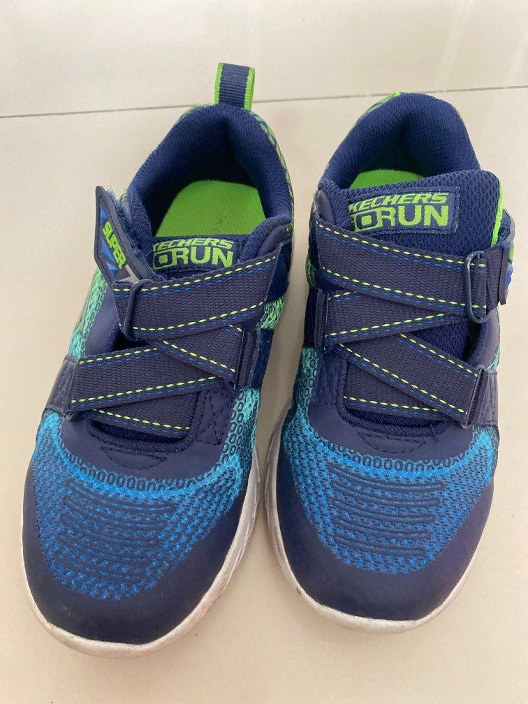 sketchers boys shoes