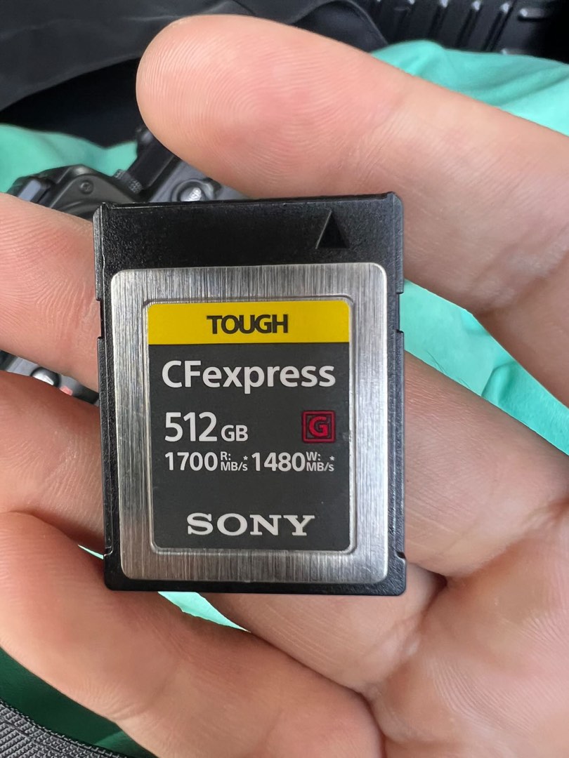 管理番号X1109-654【新品未開封】SONY CFexpress 512GB / CEB-G512