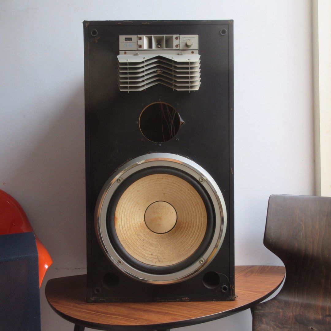 Speaker Vintage SANSUI S 65 Floor standing 12 4 way speaker system 1982 Dating from 1982 these speakers made in Japan