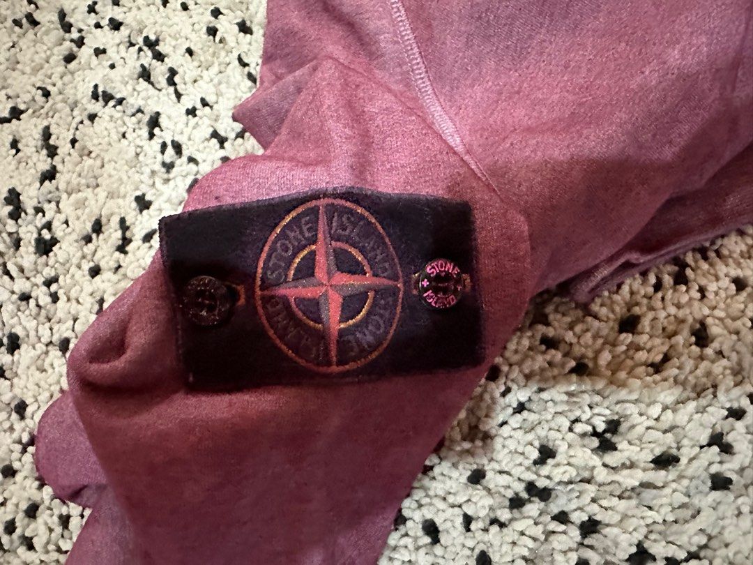 Supreme stone clearance island hoodie red