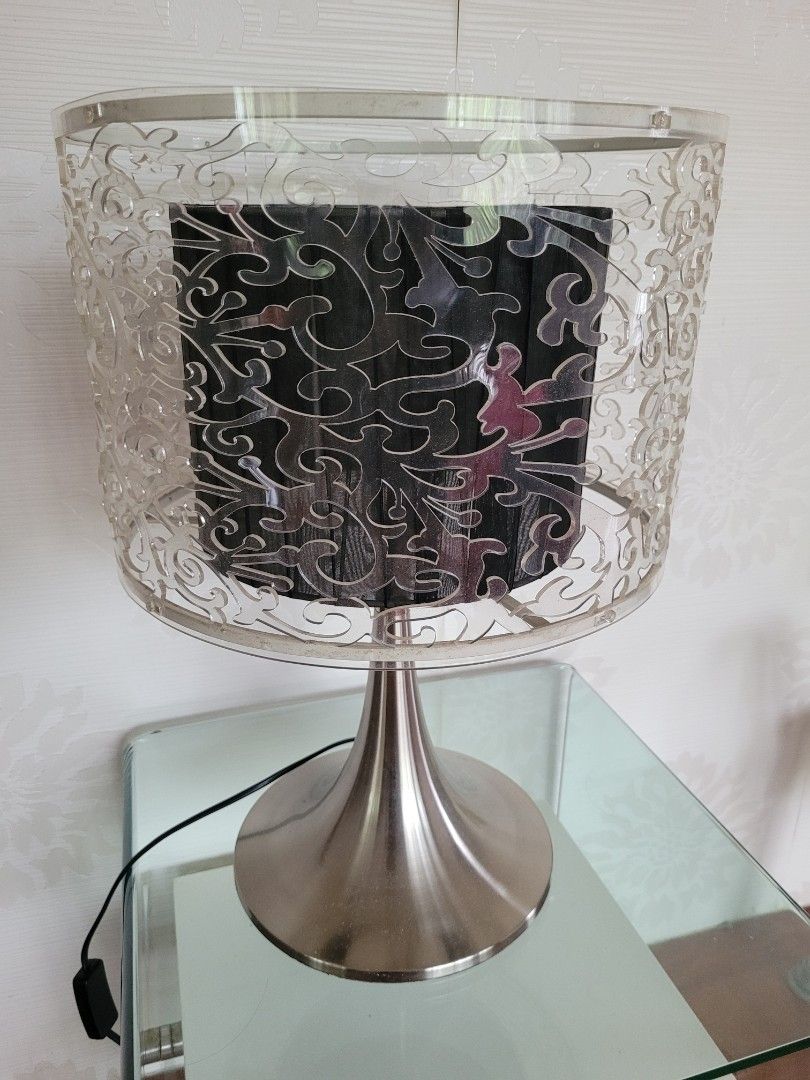 Stylish table lamp (Category: Lighting) located in Puchong. Submitted by lotus171 (Listing ID 1236471362, Image 3). Description: .