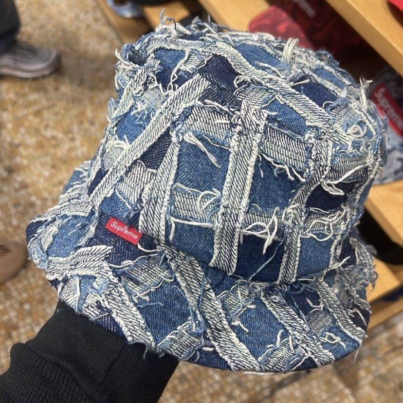 おしゃれ Supreme Frayed Patchwork Denim Crusher agapeeurope.org