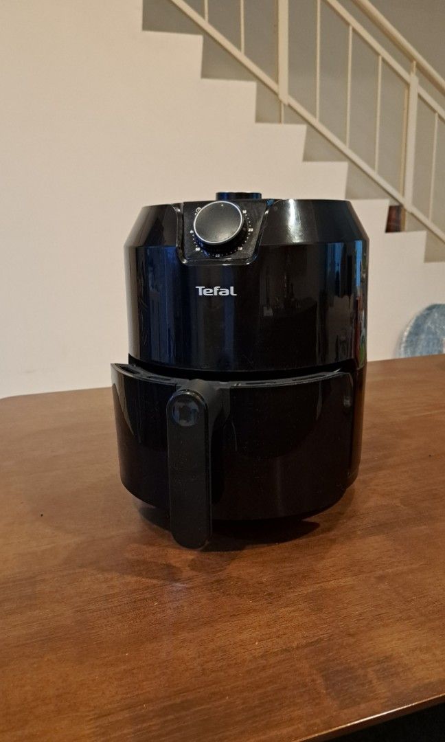 Tefal Air Fryer XL 4L Black Goreng Tanpa Minyak, TV & Home Appliances