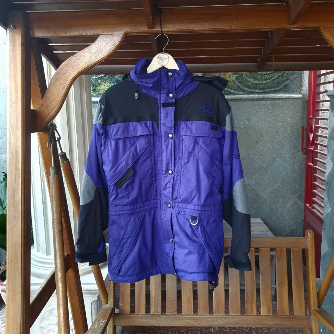 The north face extreme gear top