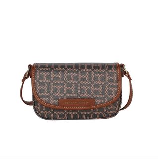 (Kategori: ) berada di . Dikirim oleh donnaricca (ID iklan 1236530809, Gambar 1). Deskripsi: .