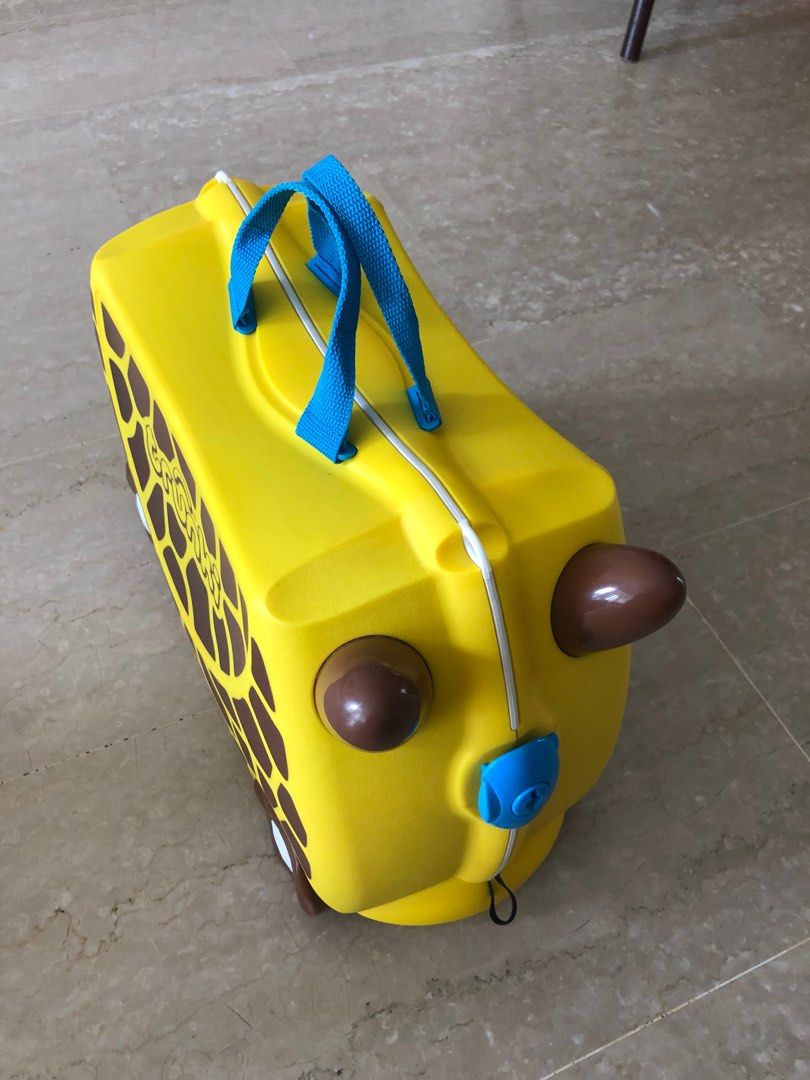 Lidl suitcase outlet