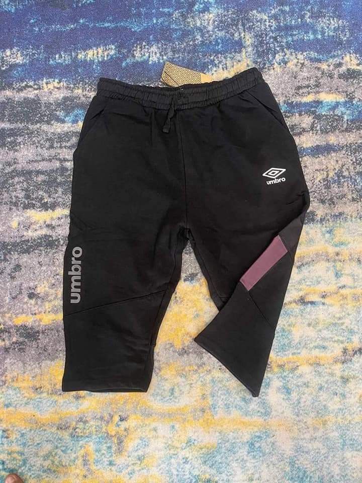 Umbro three deals quarter pants