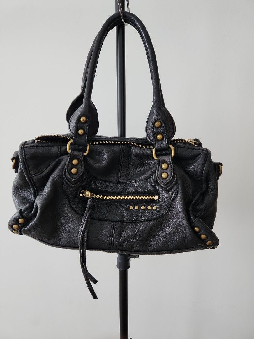 USED* Handbag black bought in JAPAN, Women's Fashion, Bags & Wallets