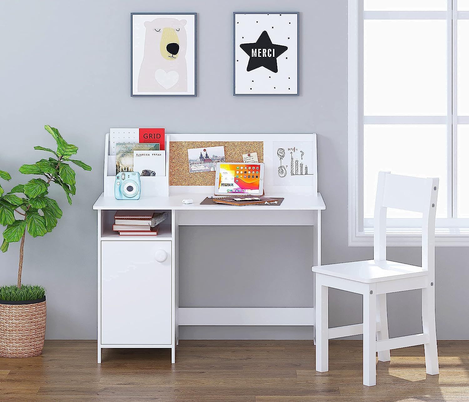Study table and chair 2025 for 6 year old