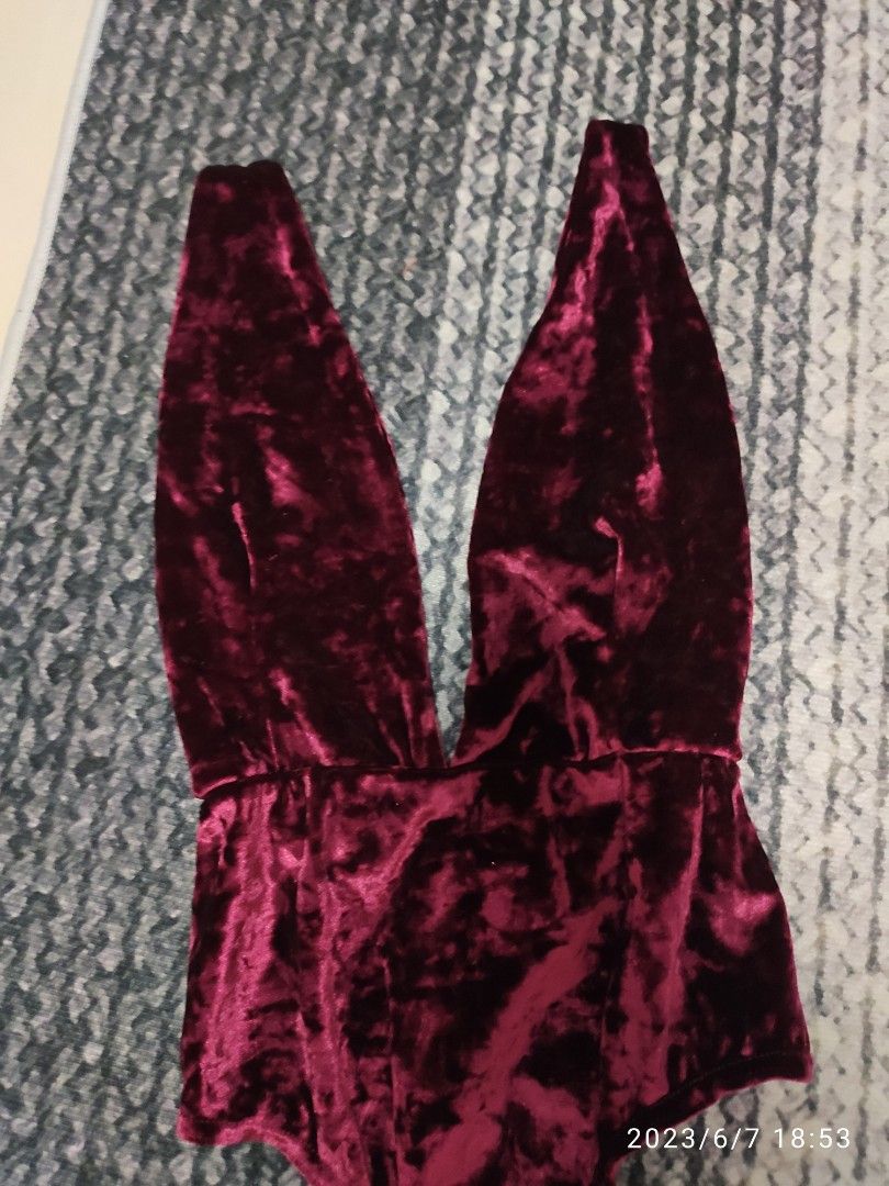 Velvet bodysuit (Category: Undergarments & Loungewear) located in Quezon City. Submitted by stylefast (Listing ID 1236541394, Image 2). Description: rush sale 100.