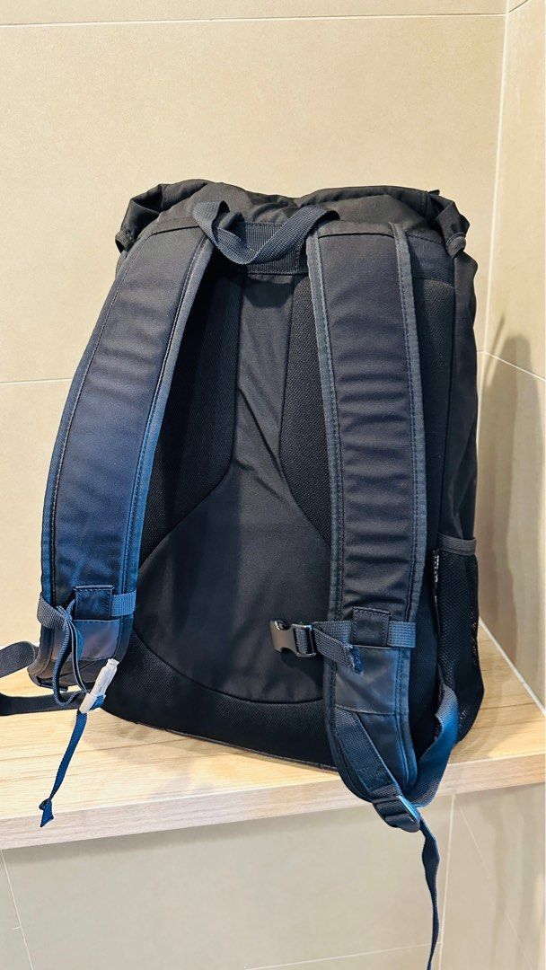 Very new Nixon Landlock III 35L Backpack, Men's Fashion, Bags