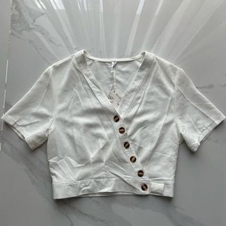 white cropped blouse