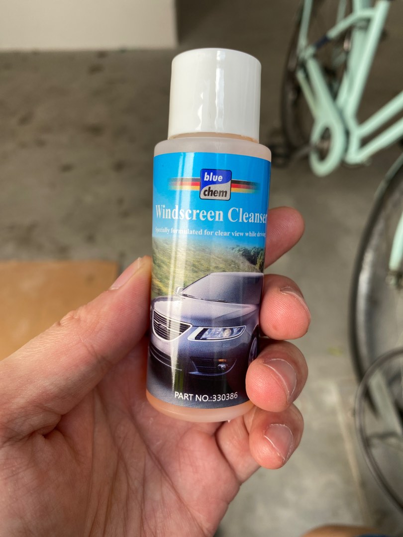 Windscreen cleaner, Car Accessories, Accessories on Carousell