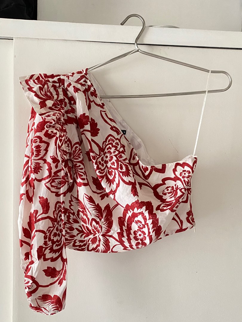 Zara one shoulder red floral top clearance