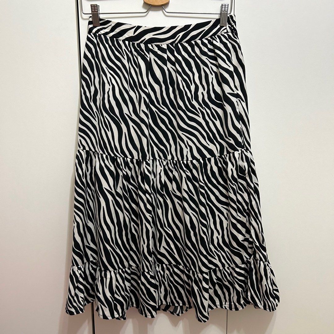 Midi skirt zalora top