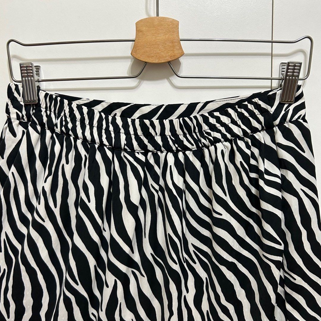 Midi store skirt zalora