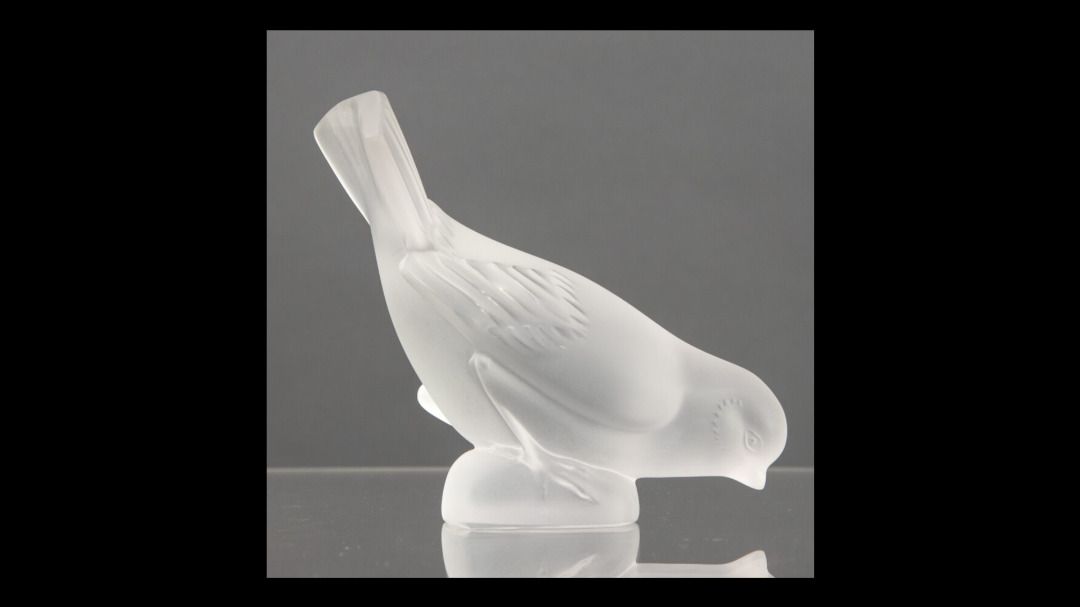 00216 Rene Lalique Signed Crystal Paperweight Sparrow Bird Furniture