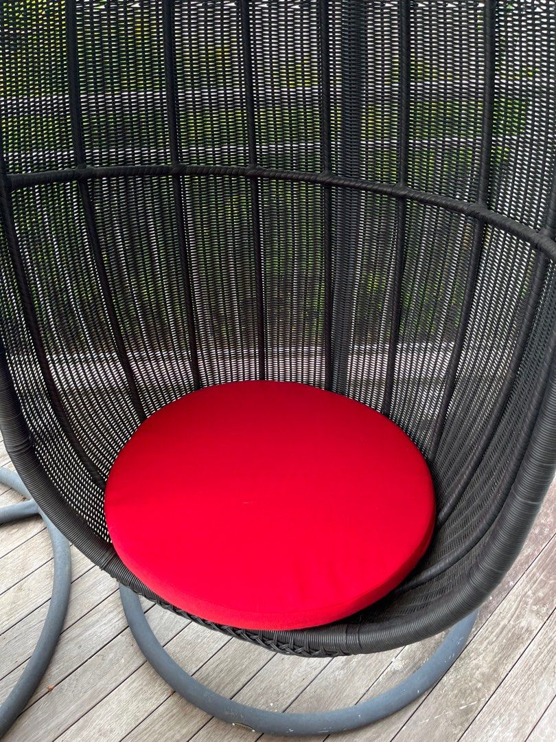 2 Hanging egg chairs, Furniture & Home Living, Outdoor Furniture on