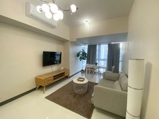 2BR Condo in Uptown Parksuites, BGC, Taguig