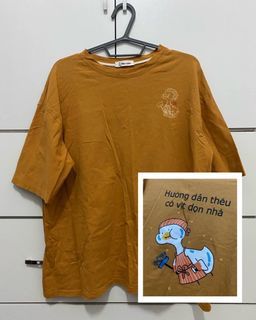 小鴨子黃色上衣
