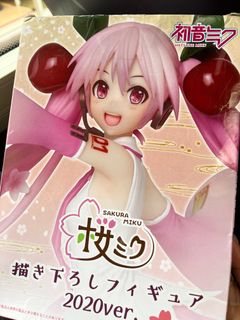 （分類：）位於 。 由 youngtiger_c126dc 提交（商品編號 1240491409，圖片 1）。簡介： 。
